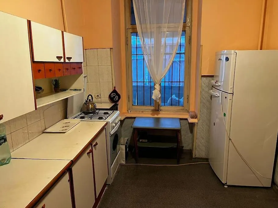Apartment Is In Old טביליסי