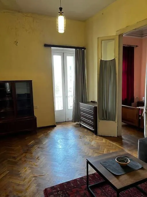 Apartment Is In Old Tbilisi Georgien